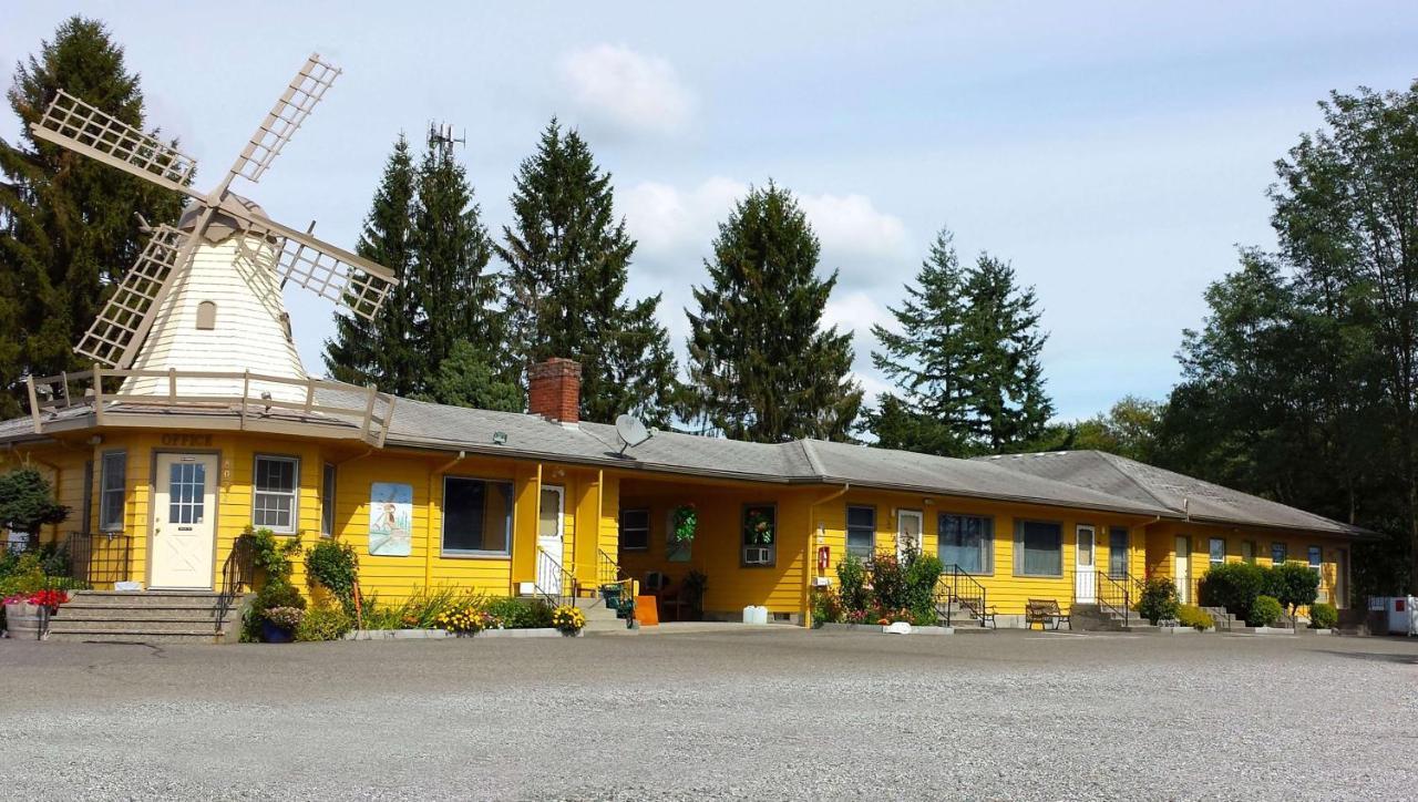 Windmill Inn Lynden ภายนอก รูปภาพ