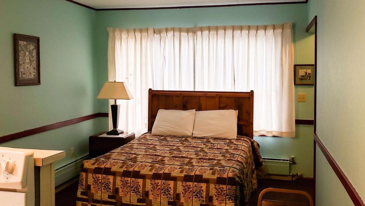 Windmill Inn Lynden ภายนอก รูปภาพ
